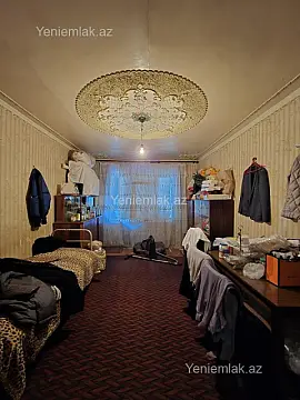 Satılır 6 otaqlı köhnə tikili 150 m²