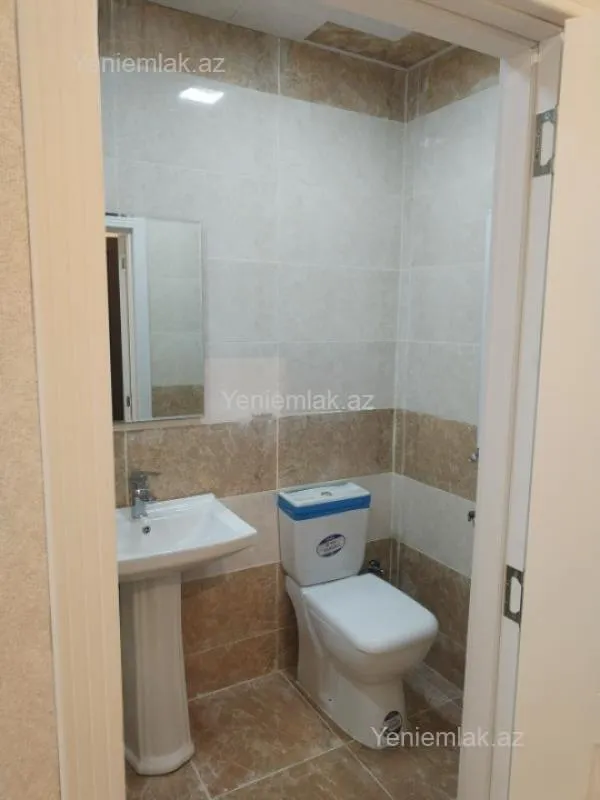 Satılır 3 otaqlı yeni tikili 75 m²