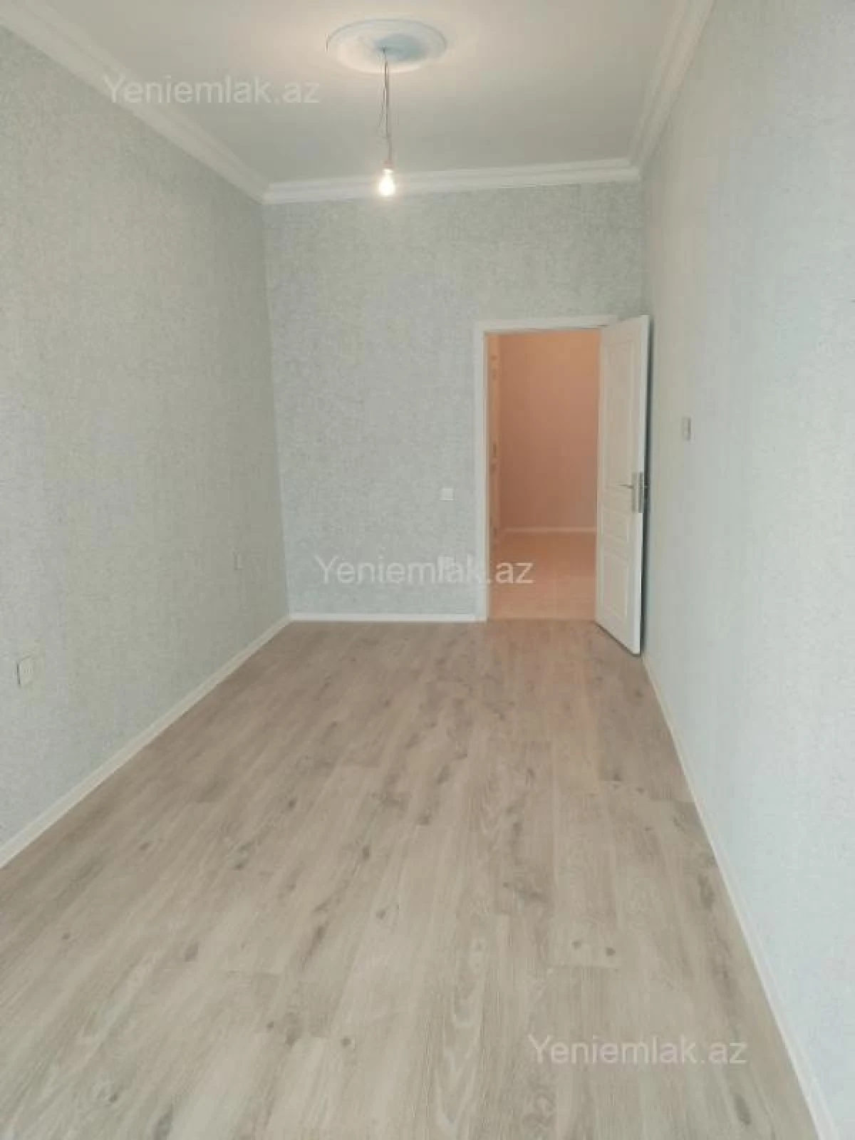 Satılır 3 otaqlı yeni tikili 75 m²