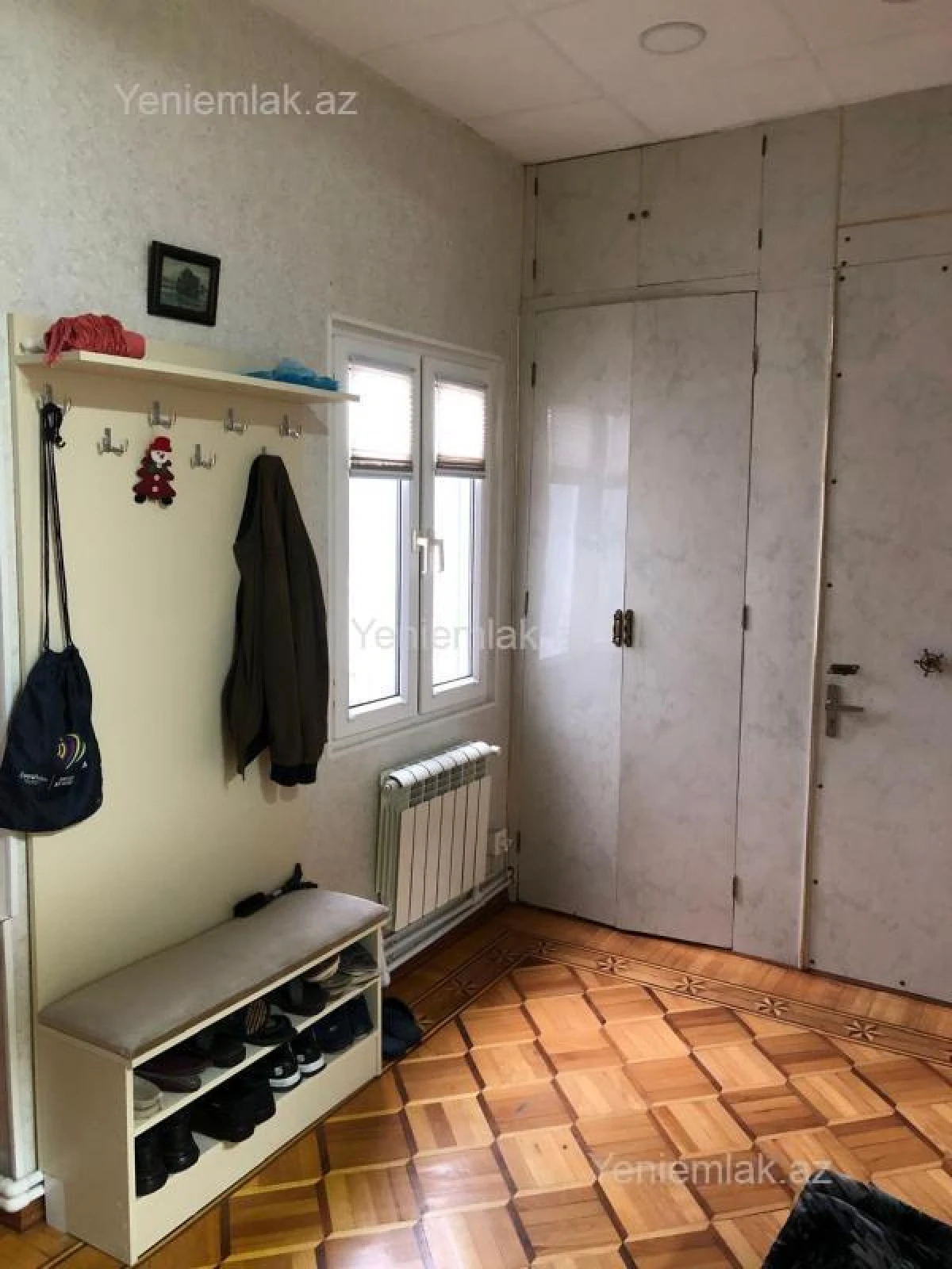 Satılır 3 otaqlı köhnə tikili 98 m²
