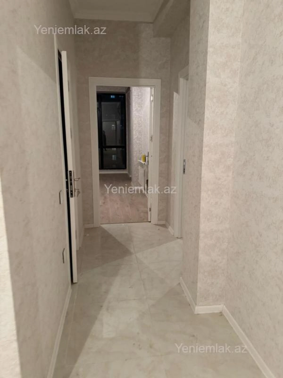 Satılır 3 otaqlı yeni tikili 95 m²