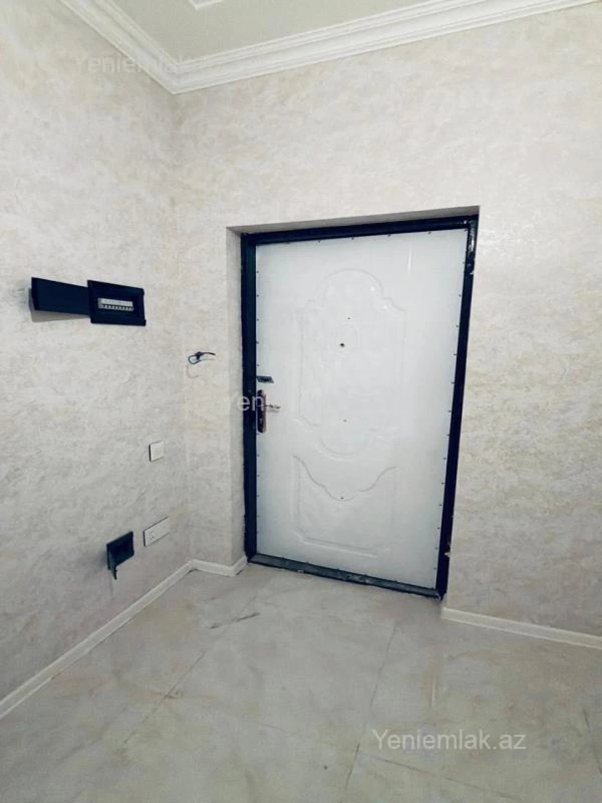 Satılır 3 otaqlı yeni tikili 95 m²