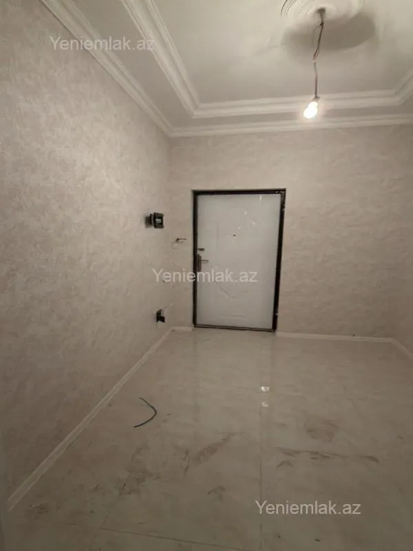 Satılır 3 otaqlı yeni tikili 95 m²