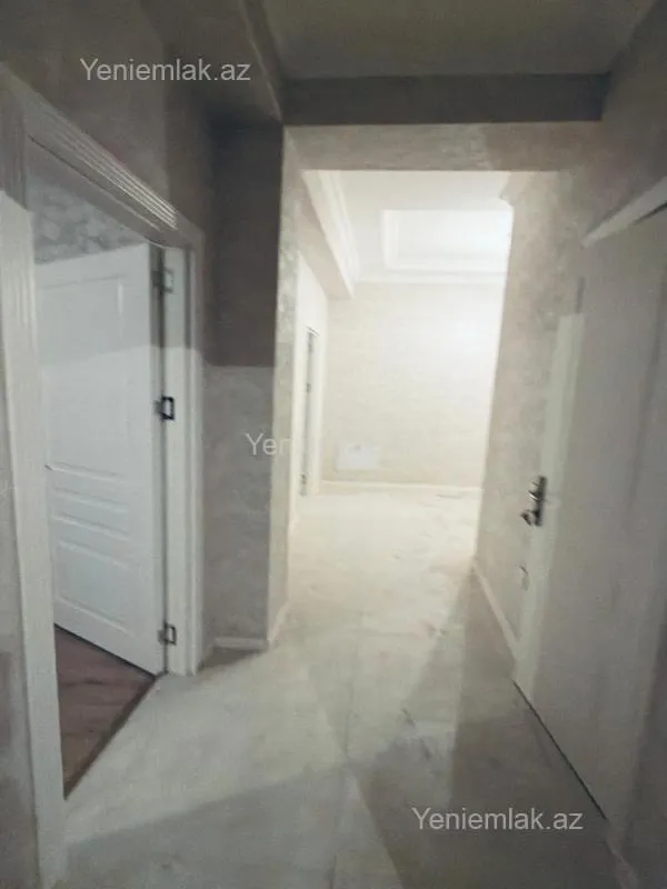 Satılır 3 otaqlı yeni tikili 95 m²