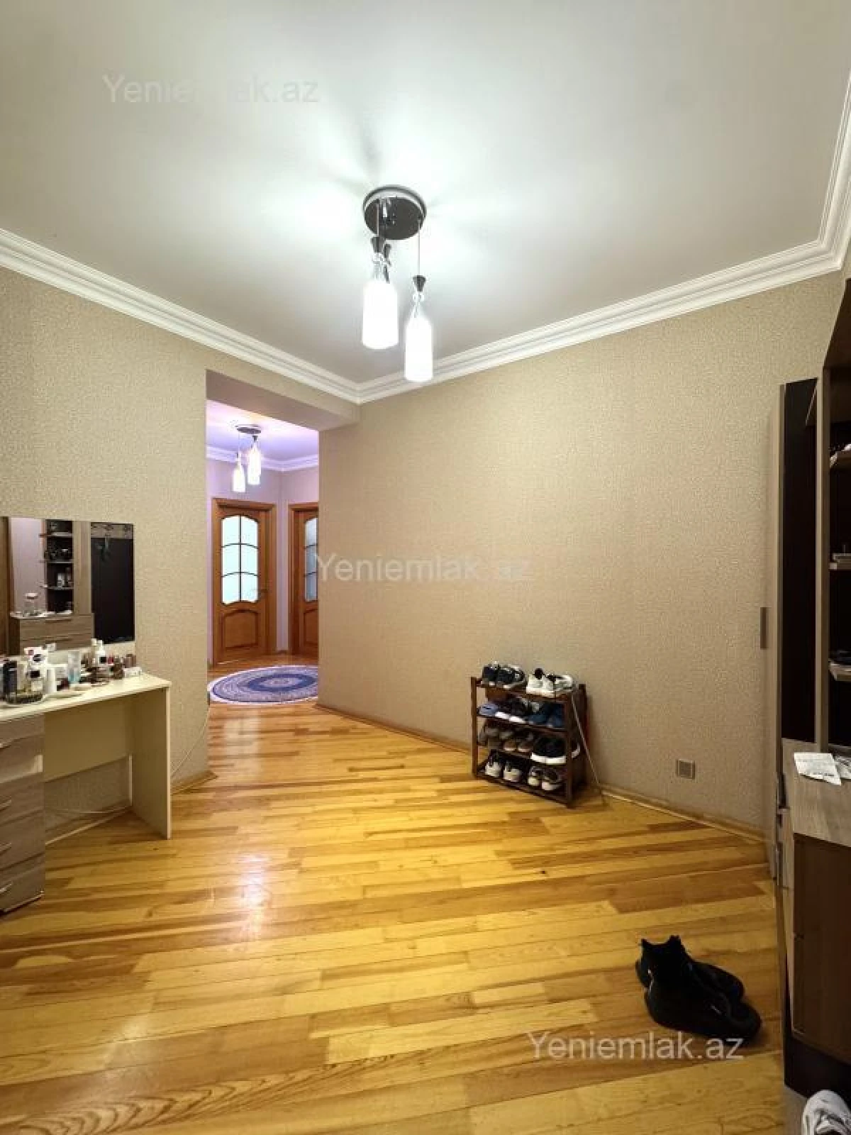 Satılır 3 otaqlı yeni tikili 120 m²