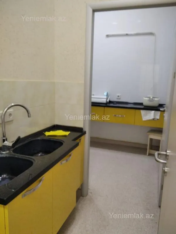 Satılır 11 otaqlı obyekt 270 m²