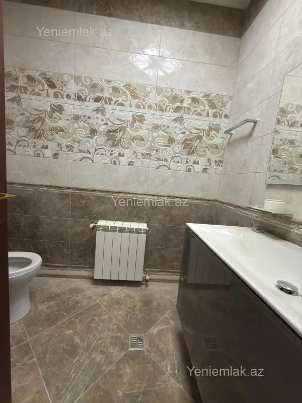 Satılır 5 otaqlı yeni tikili 195 m²