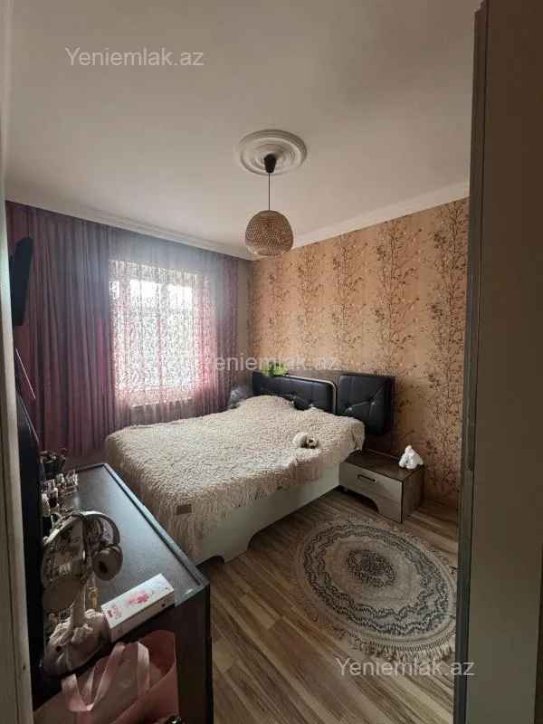 Satılır 3 otaqlı köhnə tikili 68 m²