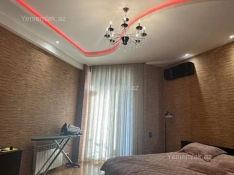 Satılır 3 otaqlı yeni tikili 130 m²