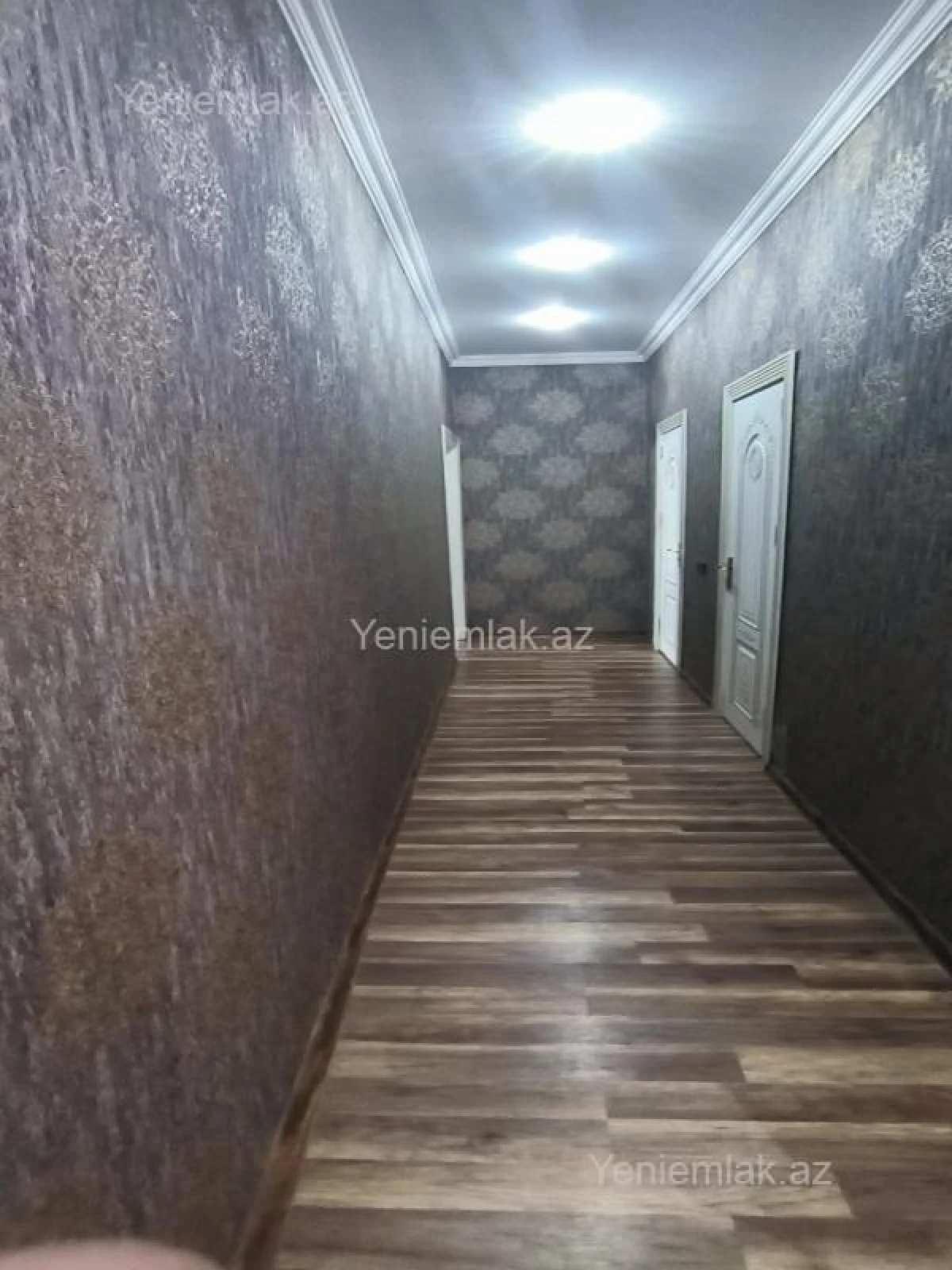 Satılır 3 otaqlı yeni tikili 105 m²