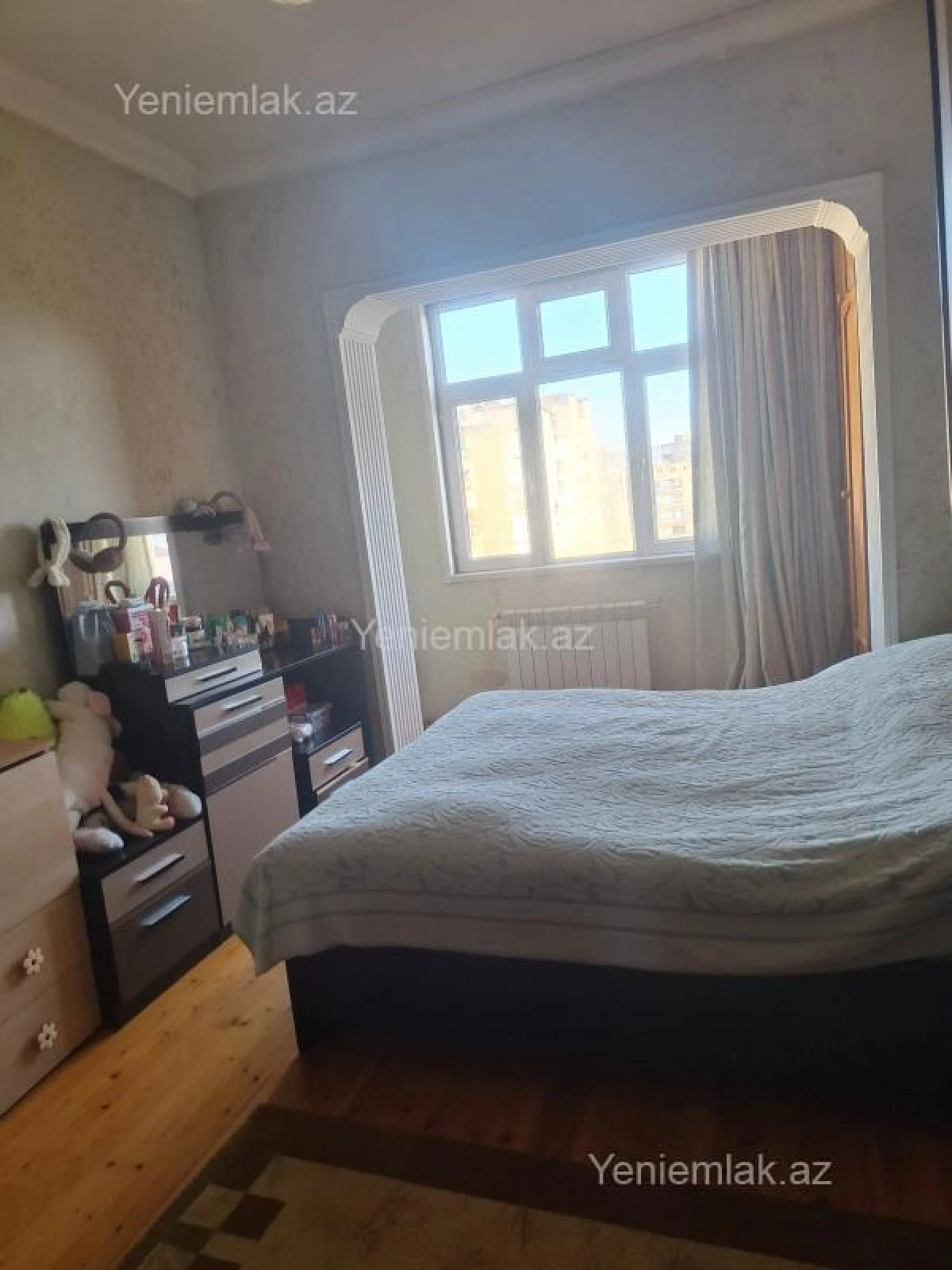 Satılır 2 otaqlı köhnə tikili 70 m²