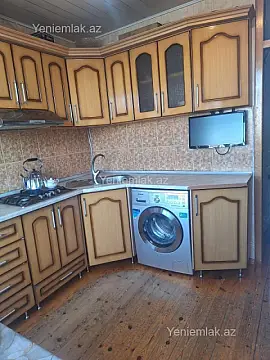Satılır 2 otaqlı köhnə tikili 70 m²