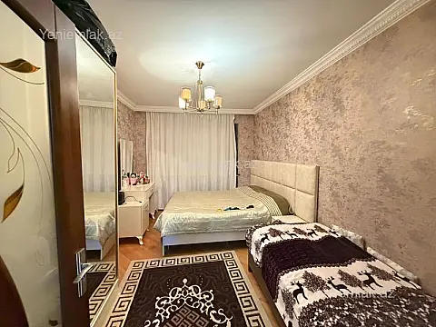 Satılır 4 otaqlı köhnə tikili 90 m²