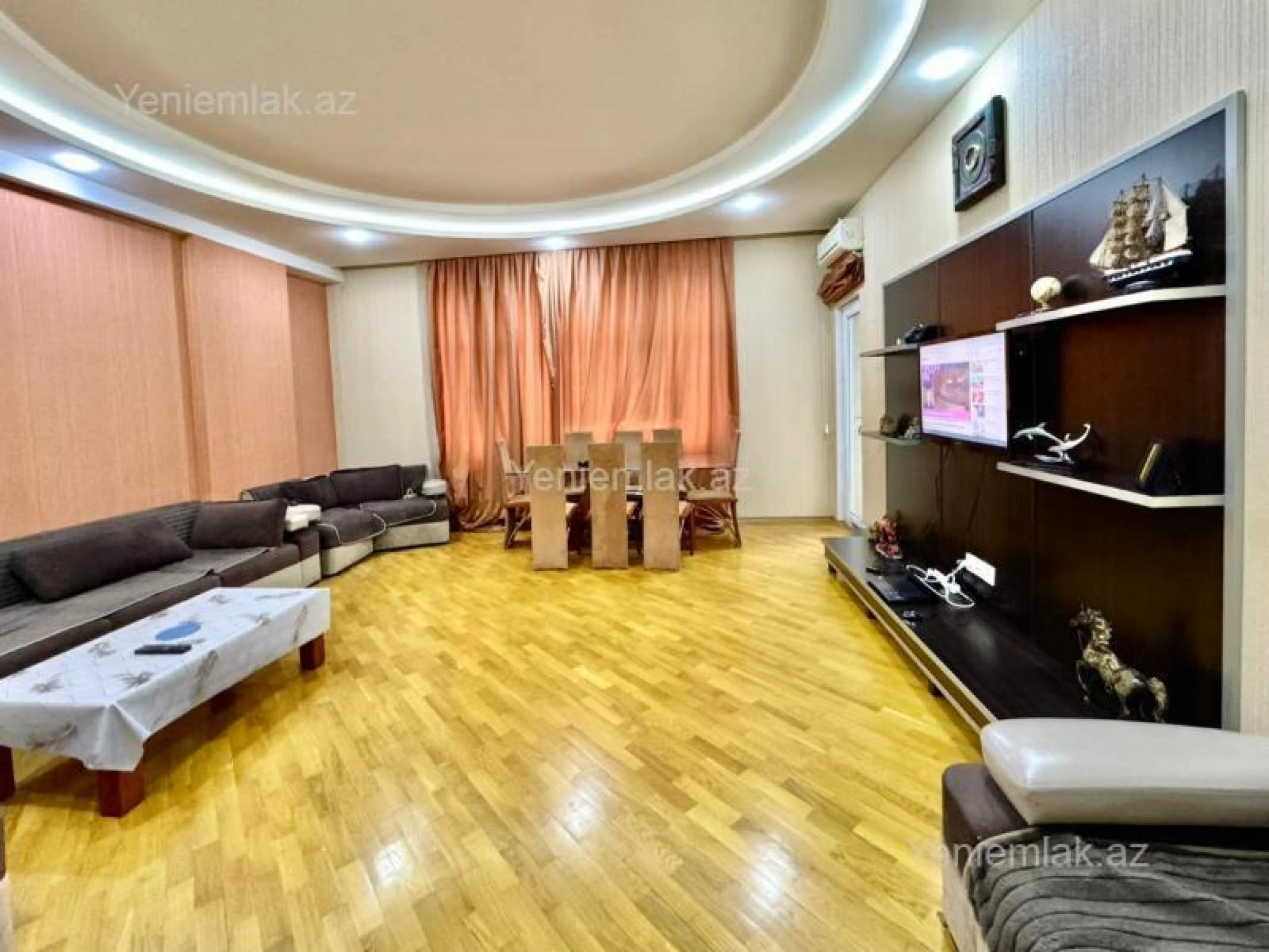 Satılır 3 otaqlı yeni tikili 150 m²