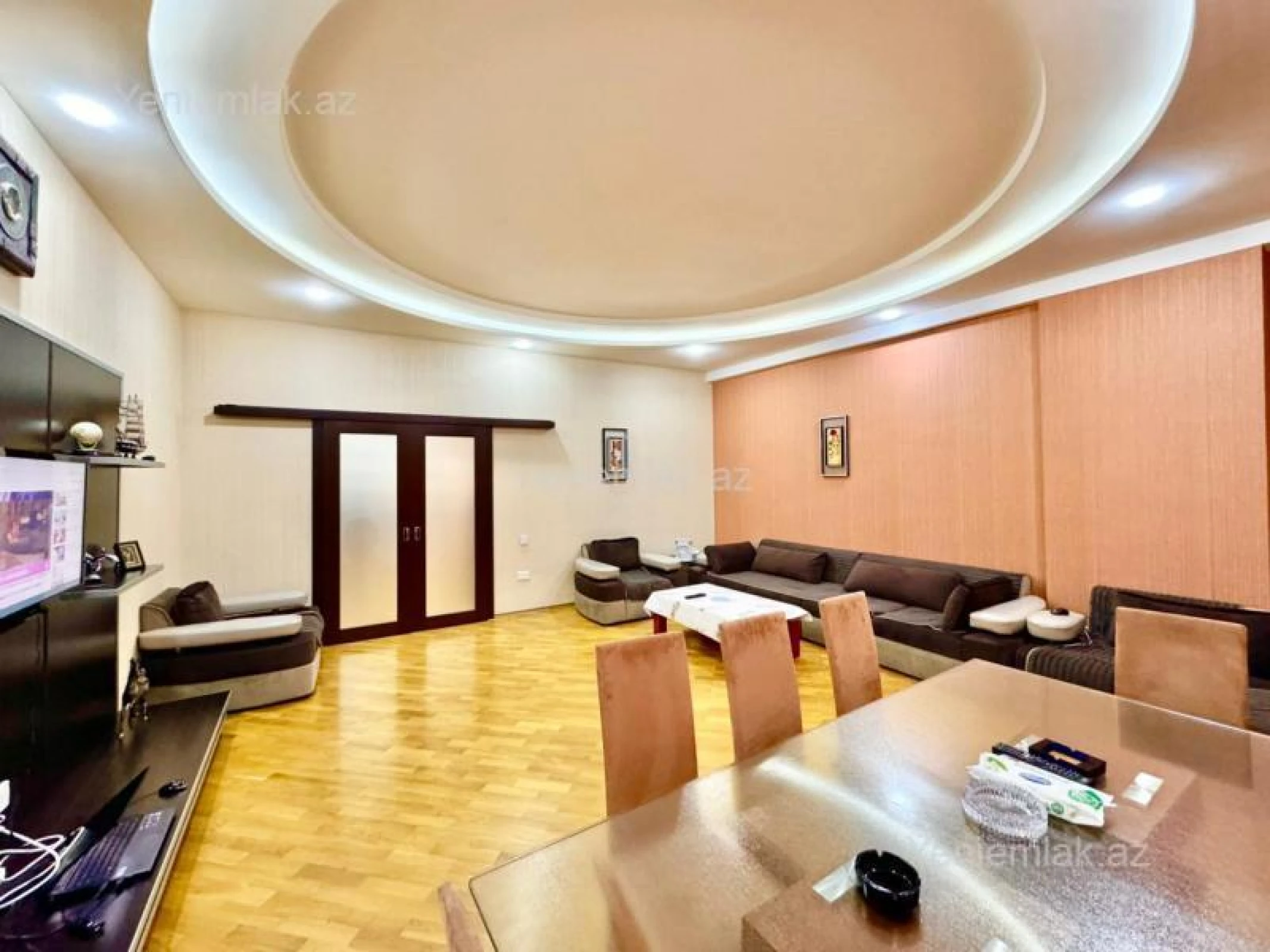 Satılır 3 otaqlı yeni tikili 150 m²