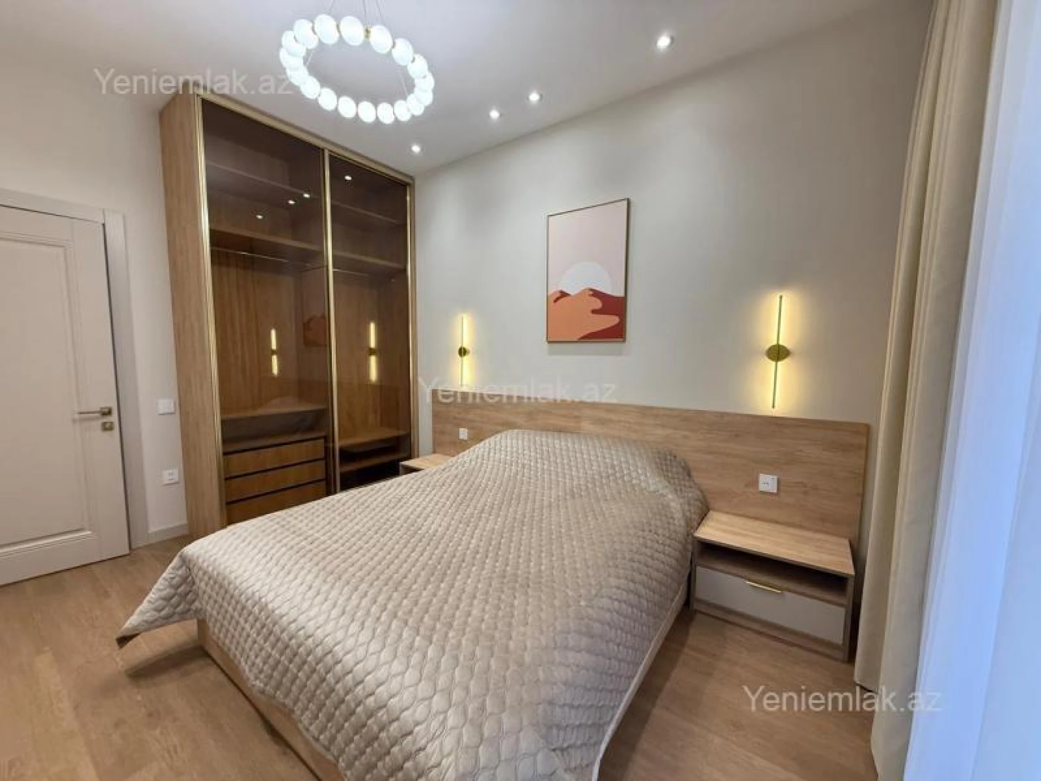 Satılır 2 otaqlı yeni tikili 68 m²
