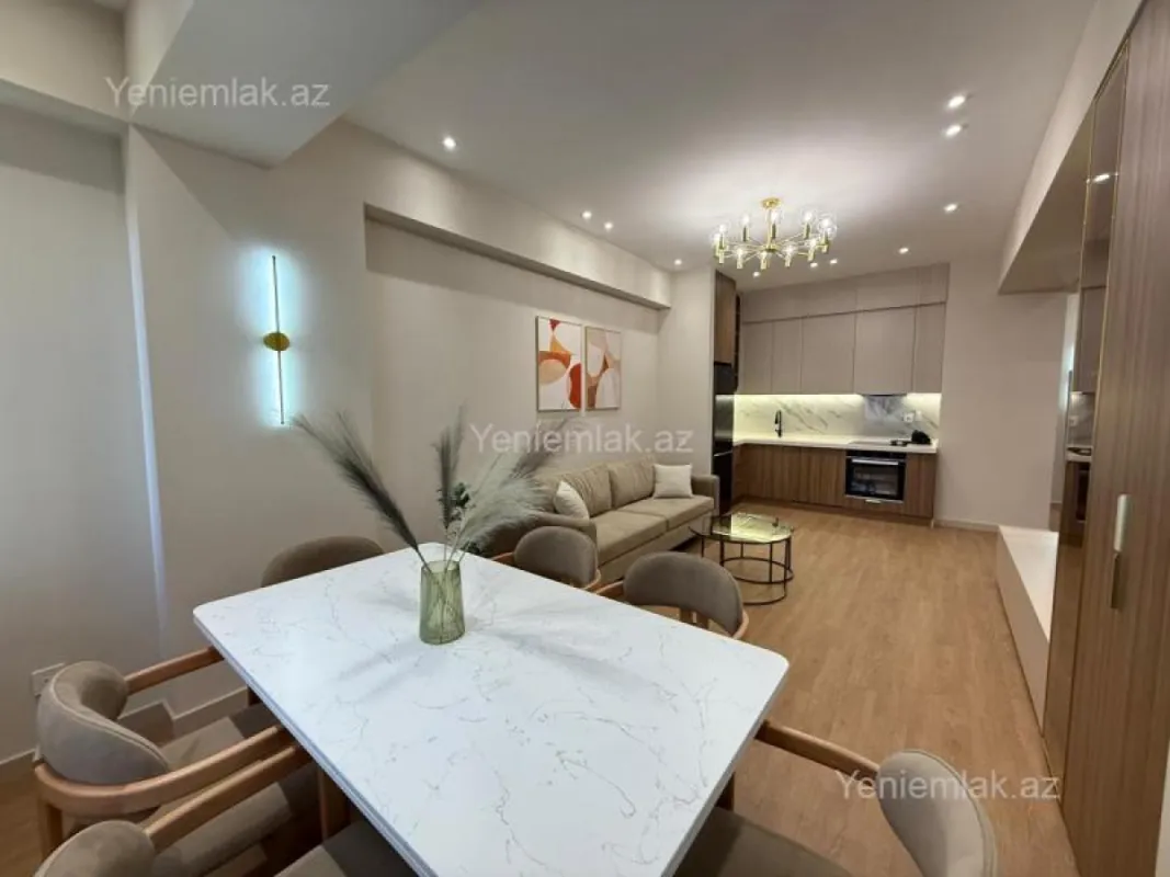 Satılır 2 otaqlı yeni tikili 68 m²