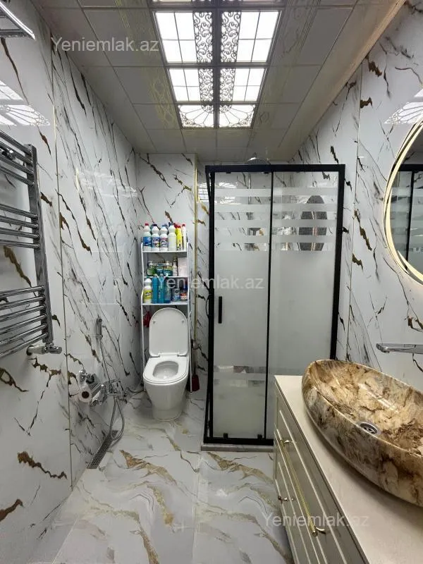 Satılır 2 otaqlı yeni tikili 70 m²