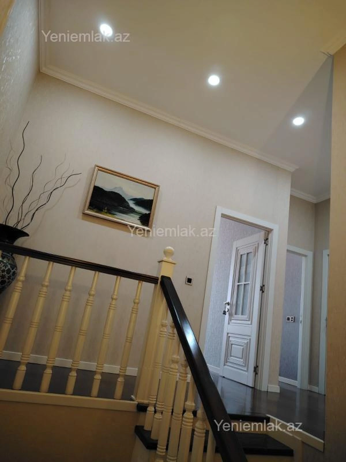 Satılır 3 otaqlı yeni tikili 120 m²