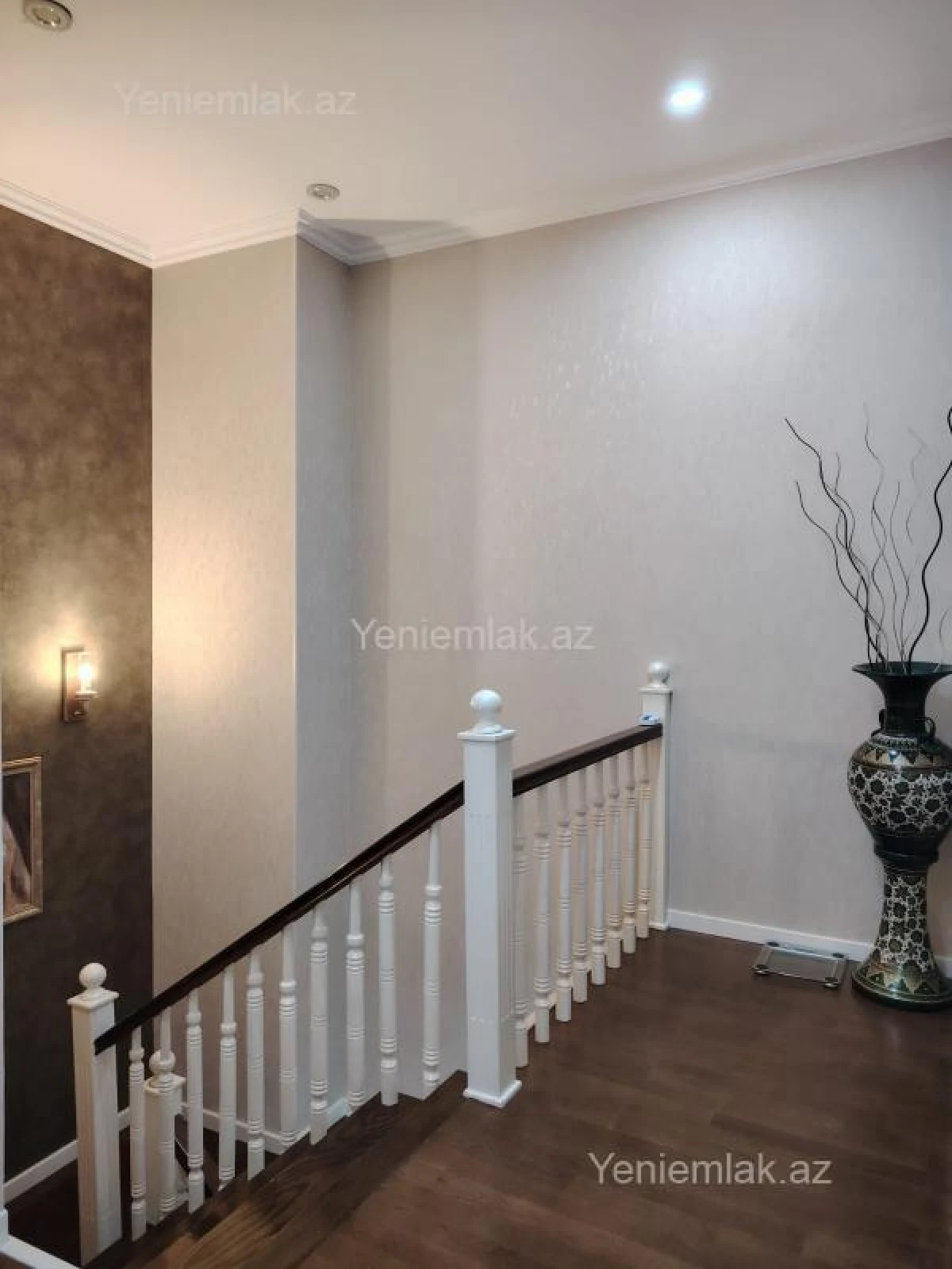 Satılır 3 otaqlı yeni tikili 120 m²