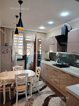 Satılır 3 otaqlı yeni tikili 120 m²