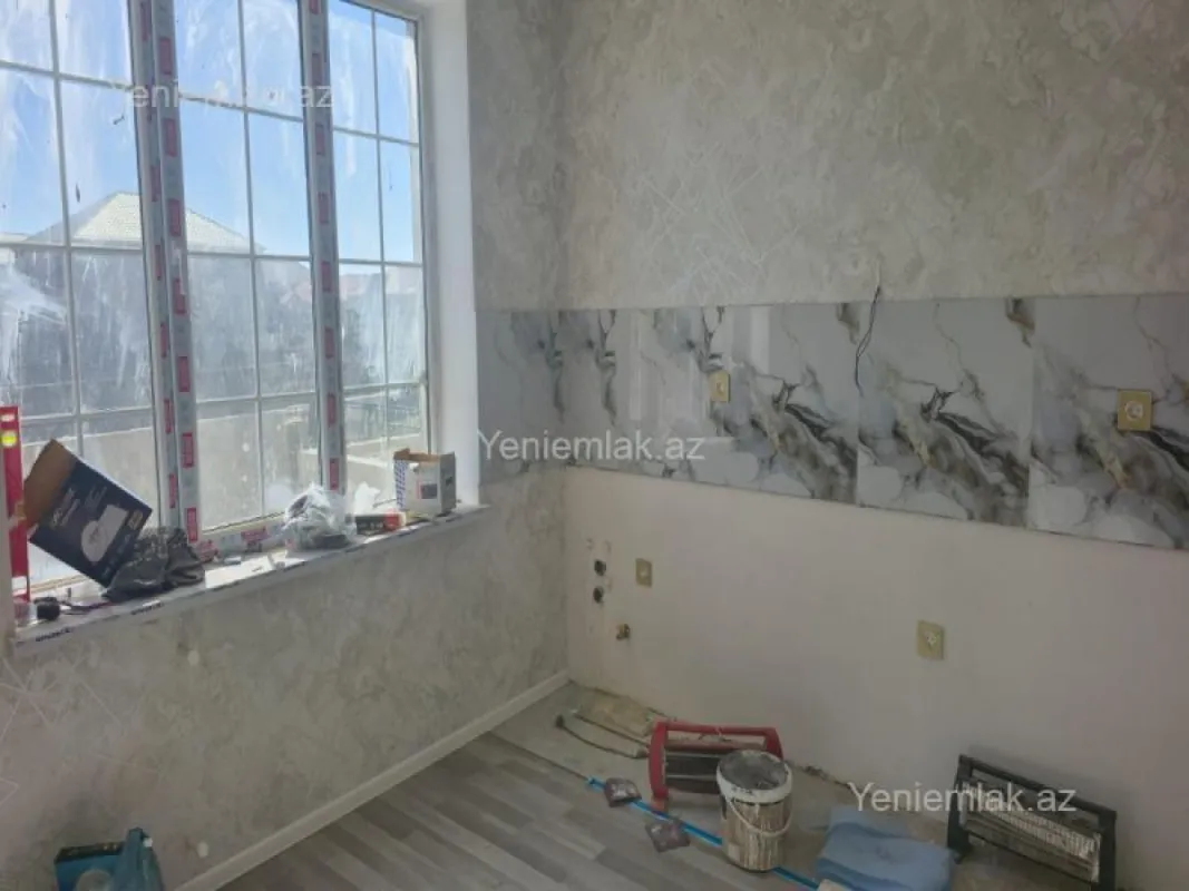 Satılır 4 otaqlı həyət evi 90 m²
