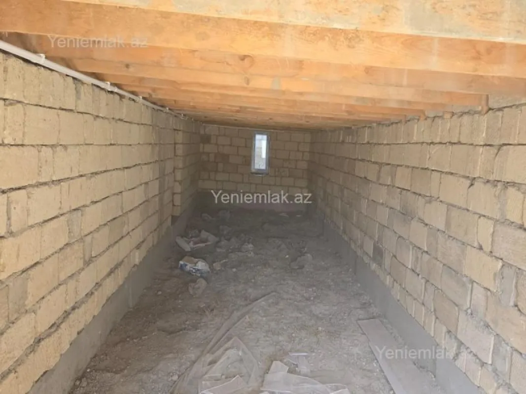 Satılır 4 otaqlı həyət evi 90 m²