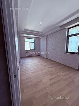 Satılır 3 otaqlı yeni tikili 130 m²