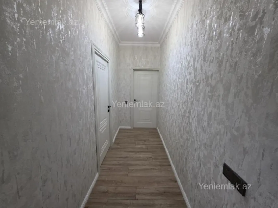 Satılır 2 otaqlı köhnə tikili 55 m²