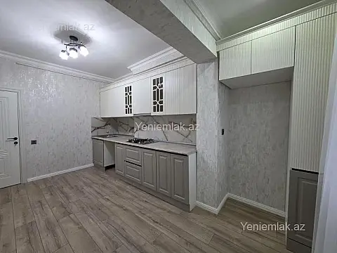 Satılır 2 otaqlı köhnə tikili 55 m²