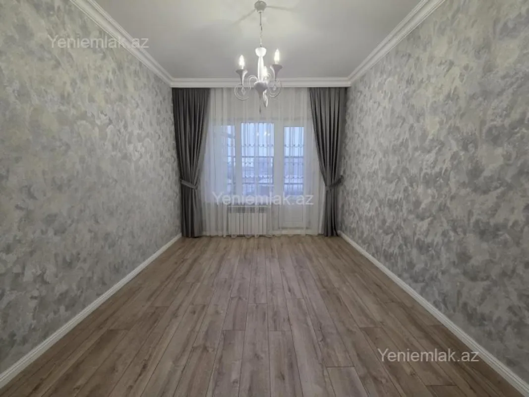 Satılır 2 otaqlı köhnə tikili 55 m²