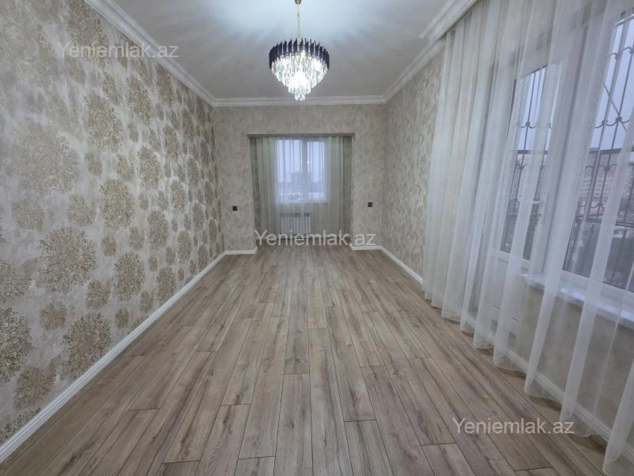 Satılır 2 otaqlı köhnə tikili 55 m²