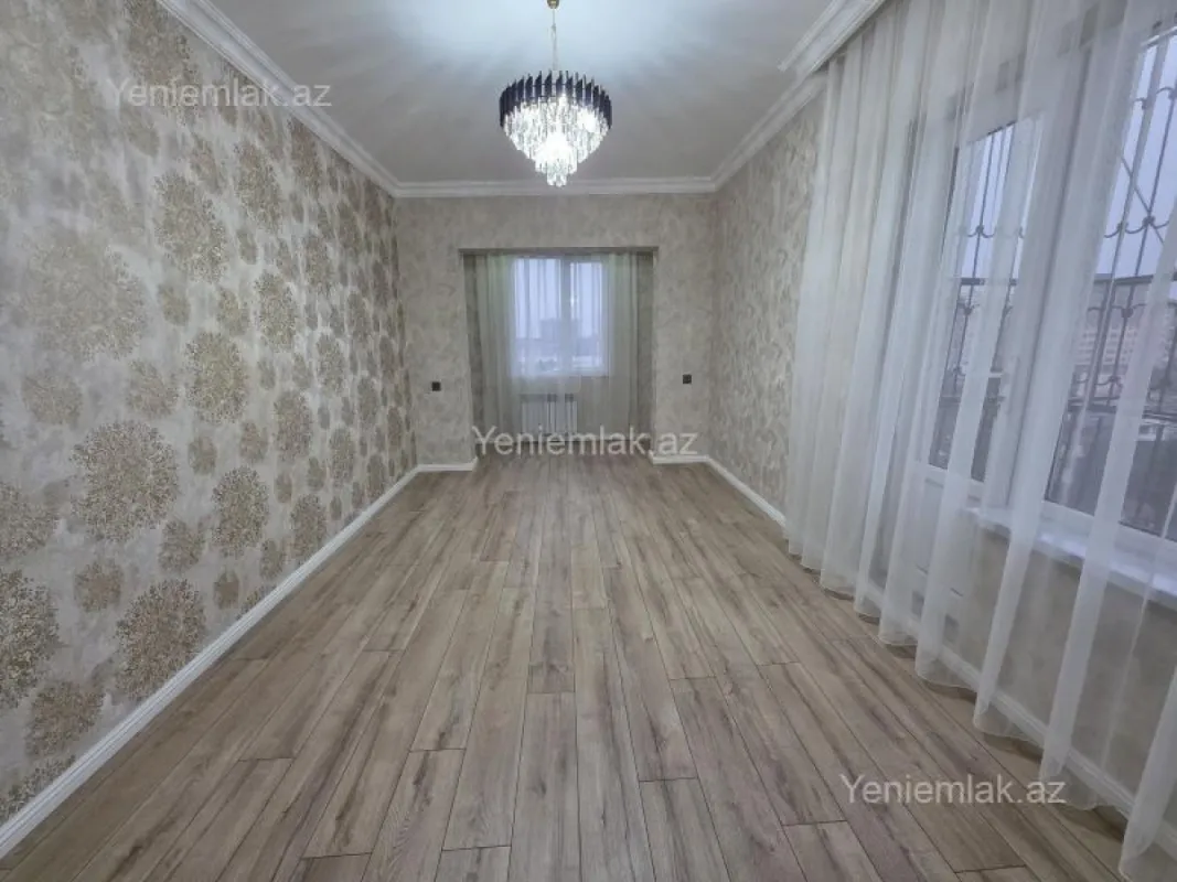 Satılır 2 otaqlı köhnə tikili 55 m²