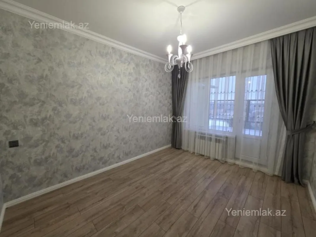 Satılır 2 otaqlı köhnə tikili 55 m²