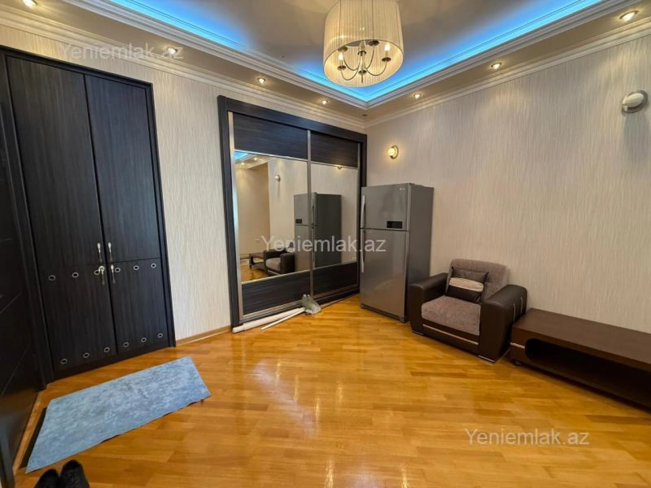 Satılır 4 otaqlı yeni tikili 211 m²