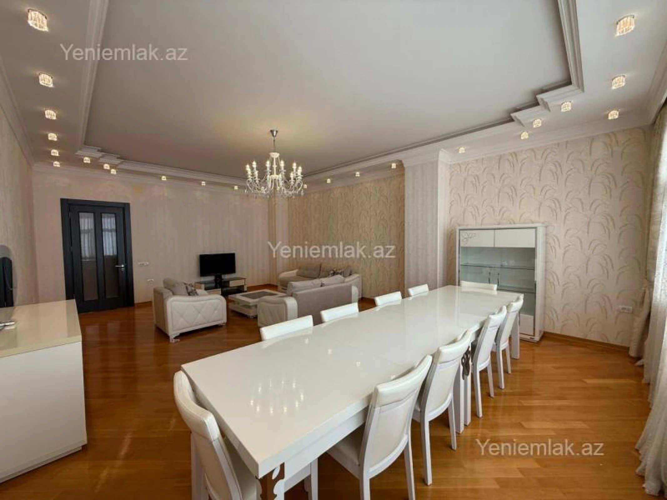 Satılır 4 otaqlı yeni tikili 211 m²