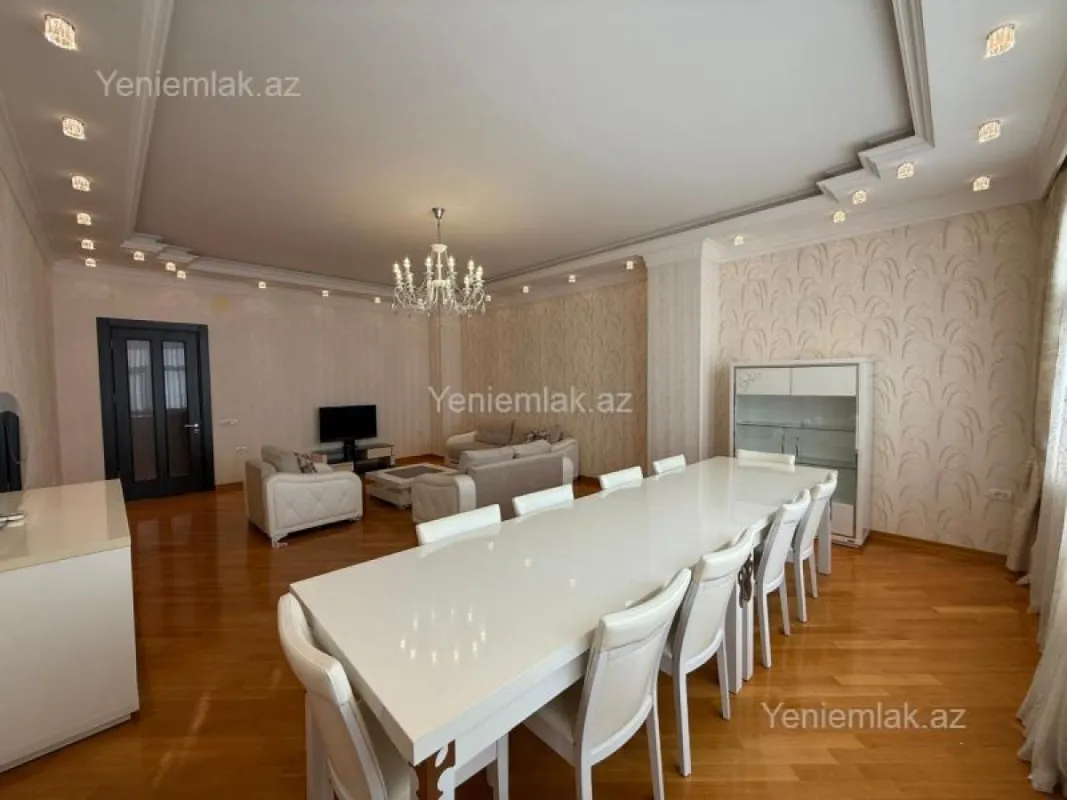 Satılır 4 otaqlı yeni tikili 211 m²