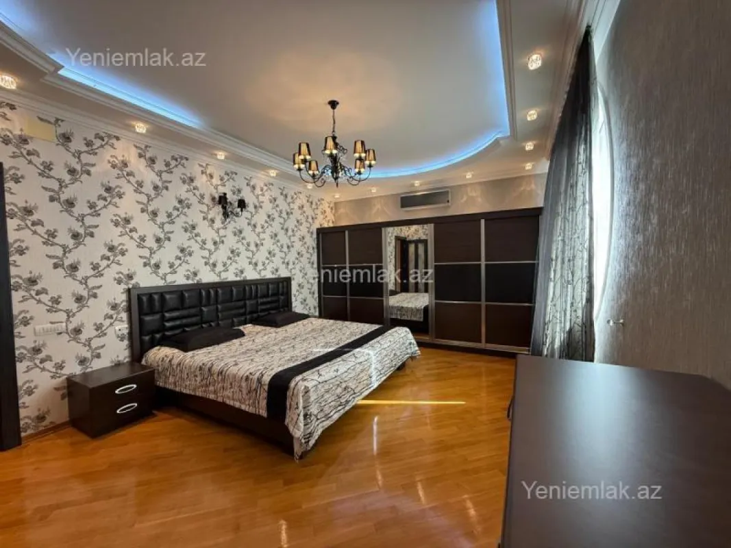 Satılır 4 otaqlı yeni tikili 211 m²