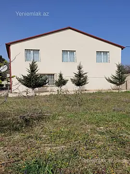 Satılır 5 otaqlı həyət evi 180 m²