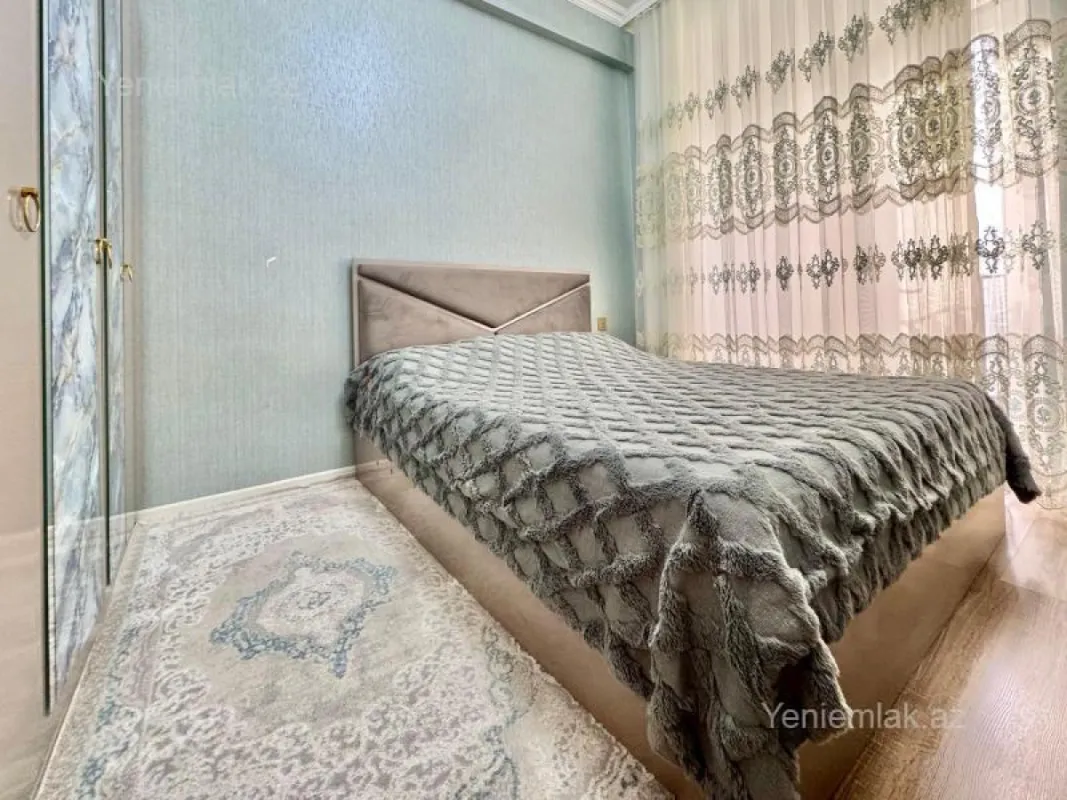 Satılır 3 otaqlı yeni tikili 75 m²