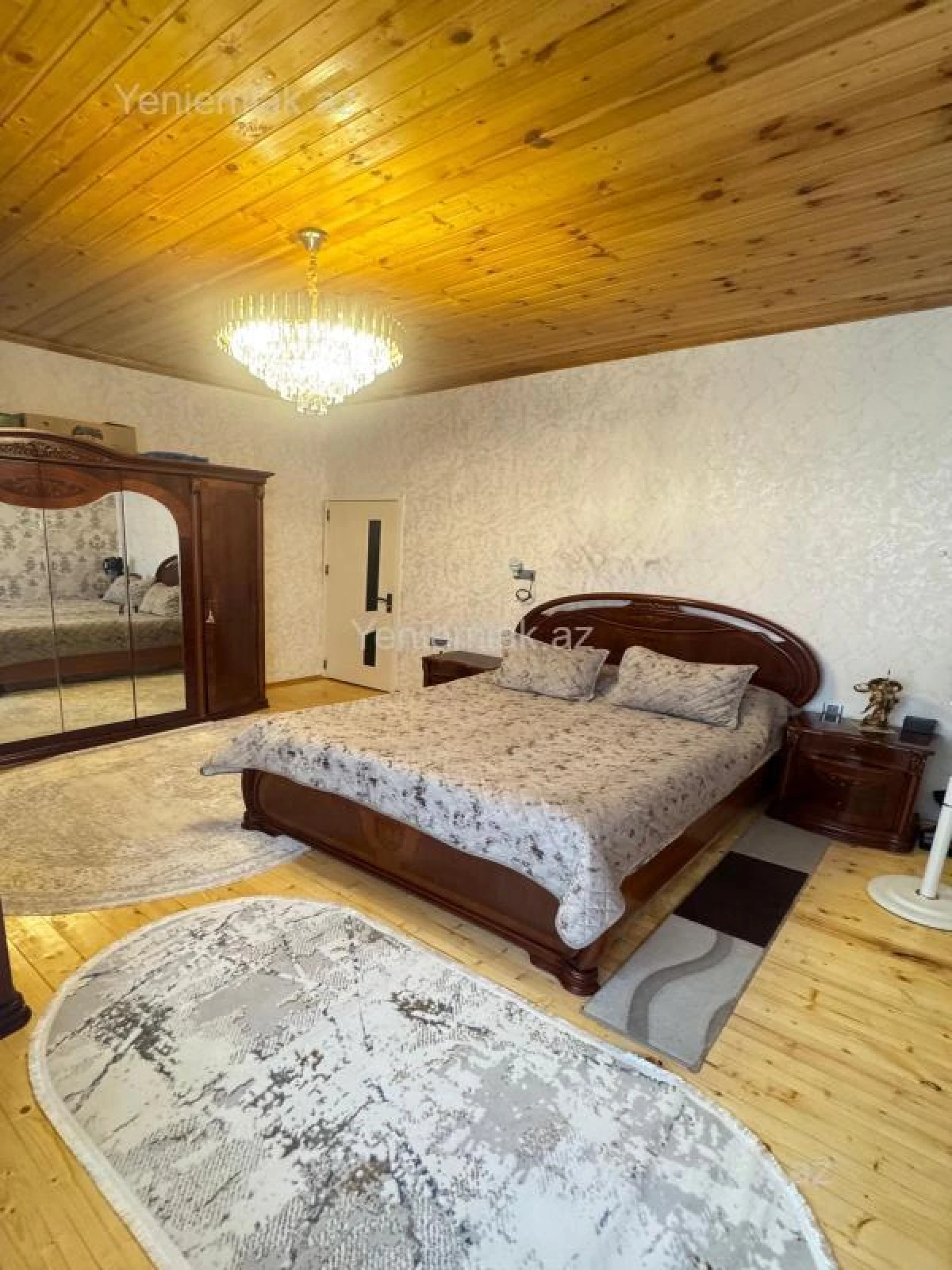 Satılır 4 otaqlı həyət evi 160 m²