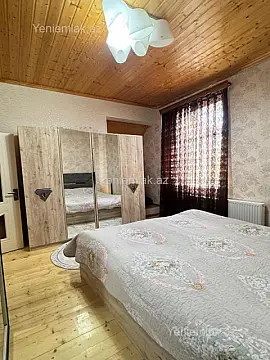 Satılır 4 otaqlı həyət evi 160 m²