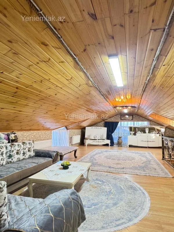 Satılır 4 otaqlı həyət evi 160 m²