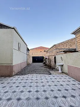 Satılır 4 otaqlı həyət evi 160 m²