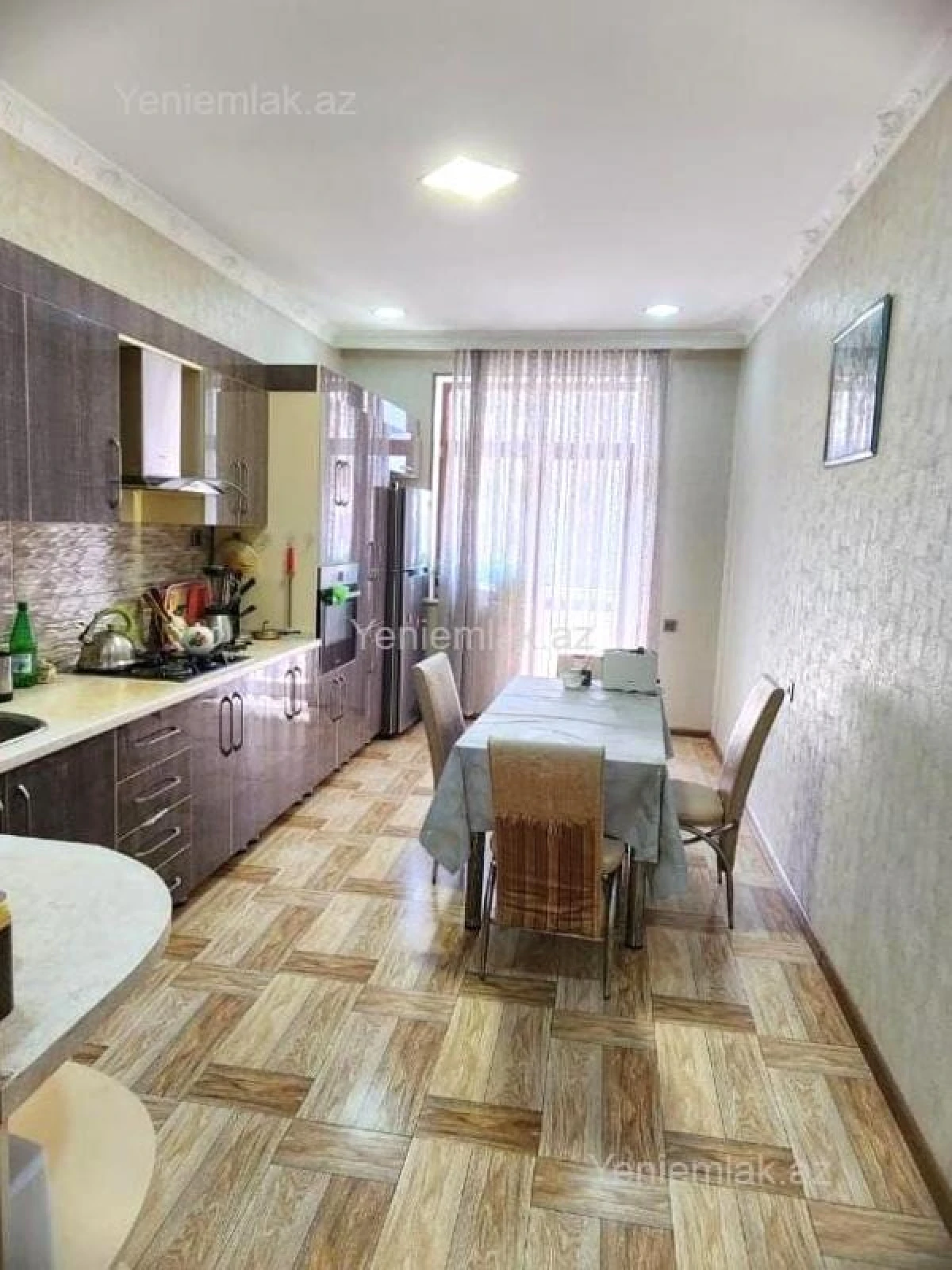 Satılır 4 otaqlı yeni tikili 147 m²
