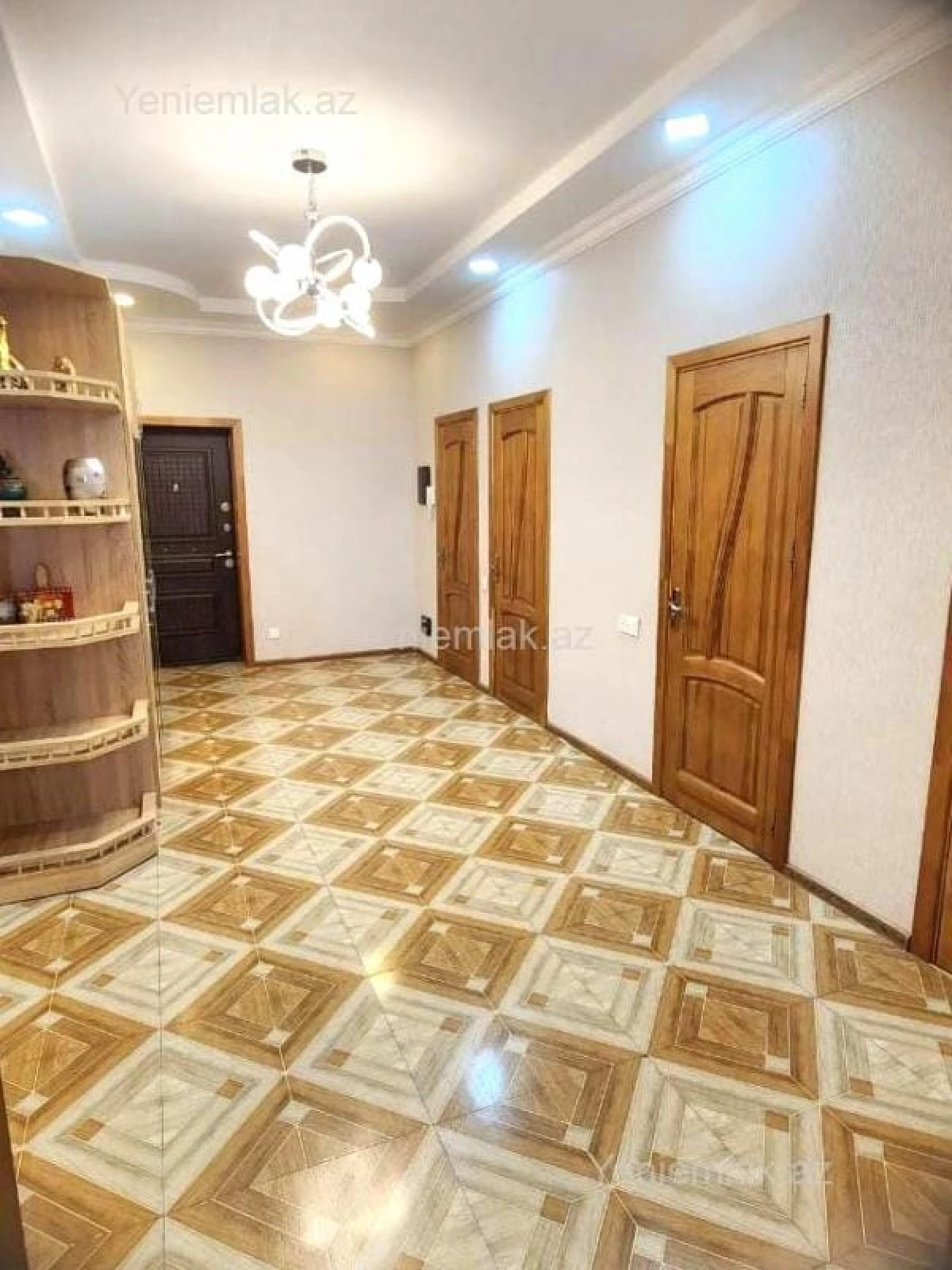Satılır 4 otaqlı yeni tikili 147 m²