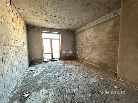 Satılır 4 otaqlı yeni tikili 200 m²