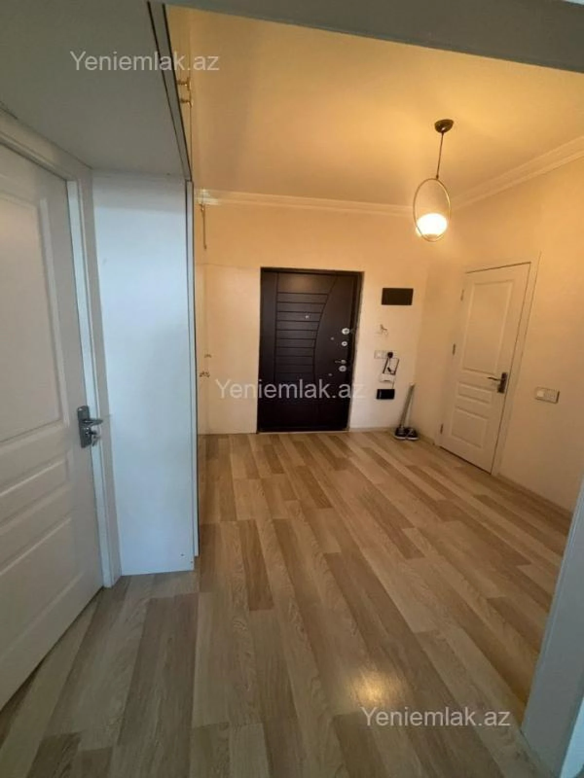 Satılır 2 otaqlı yeni tikili 77 m²