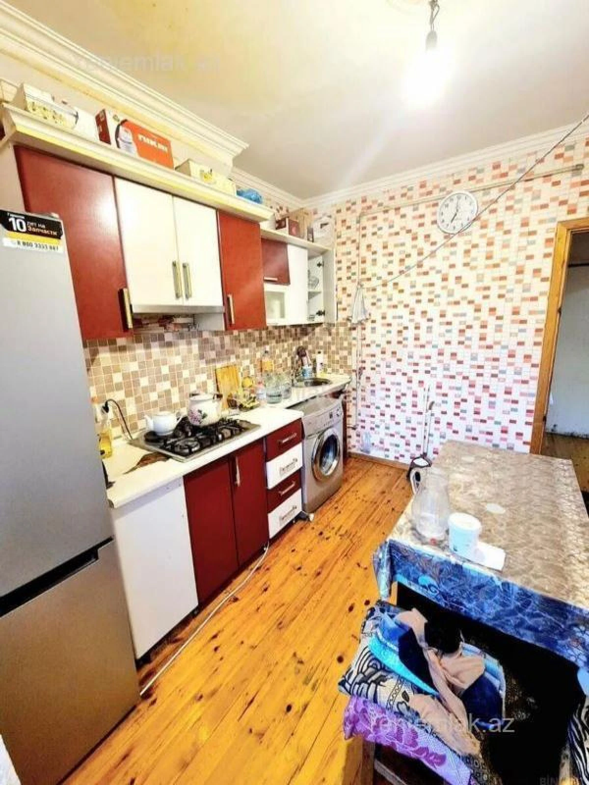 Satılır 2 otaqlı köhnə tikili 55 m²