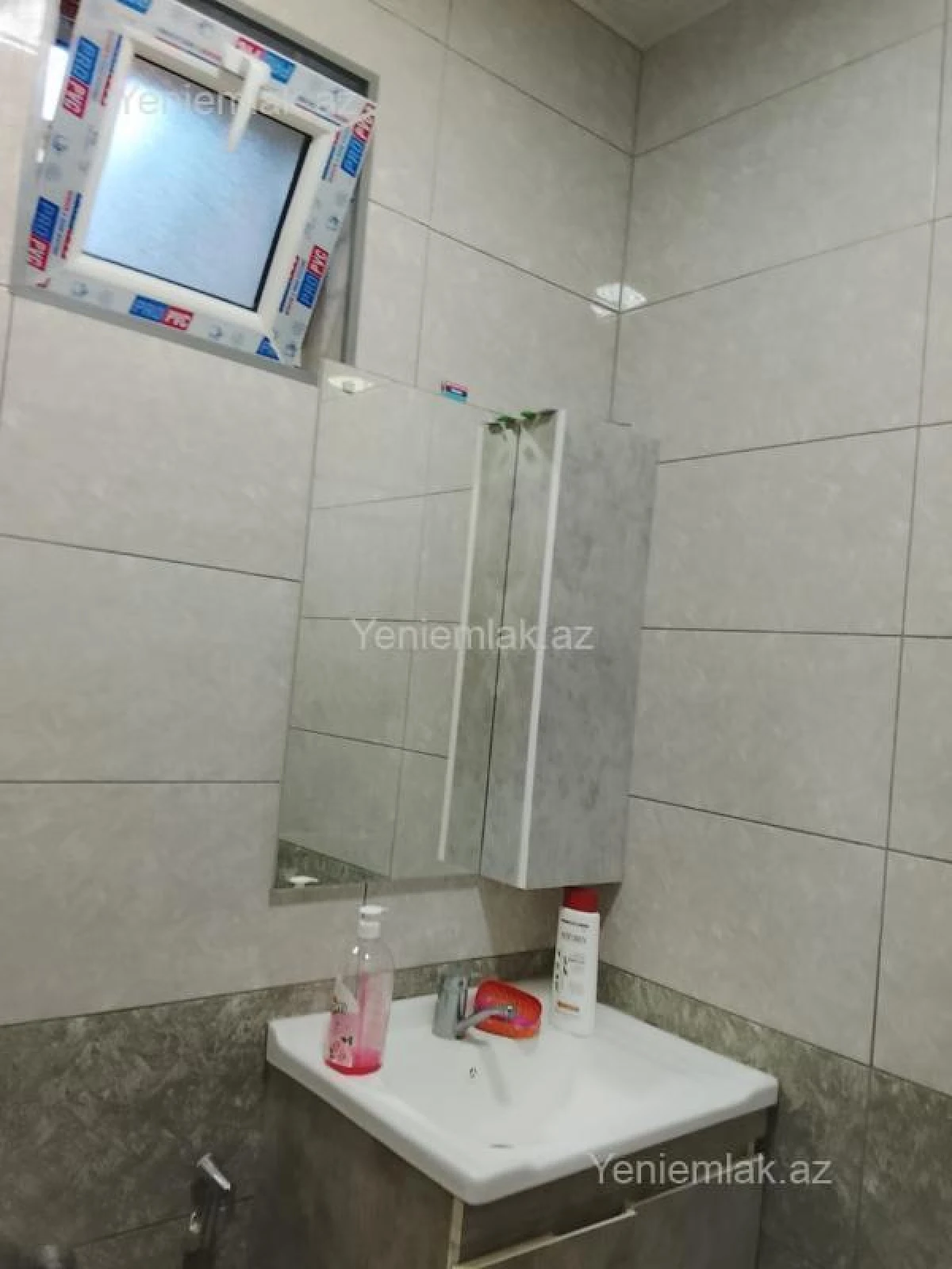 Satılır 4 otaqlı həyət evi 130 m²